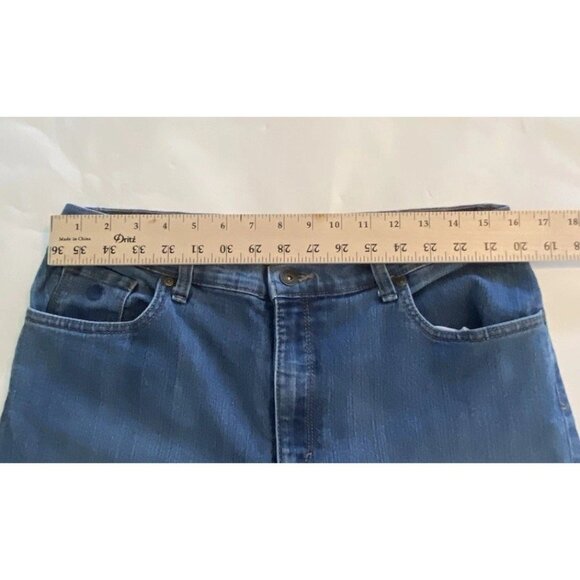 Gloria Vanderbilt Amanda Capri Jeans Womens Size 14 Blue Stretch Denim Casual - Picture 8 of 15